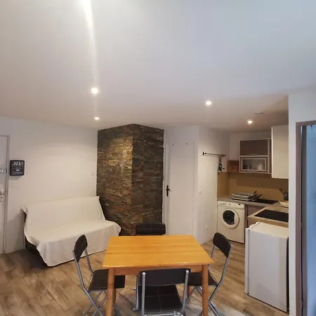 公寓 2 Pieces Avec Terrasse A Sainte-maxime, Proche Centre Et Plages *